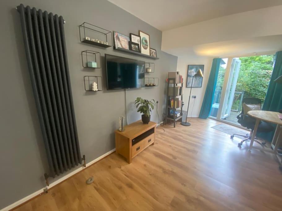 London City Retreat Escape In Oval - Elephant & Castle Exterior photo